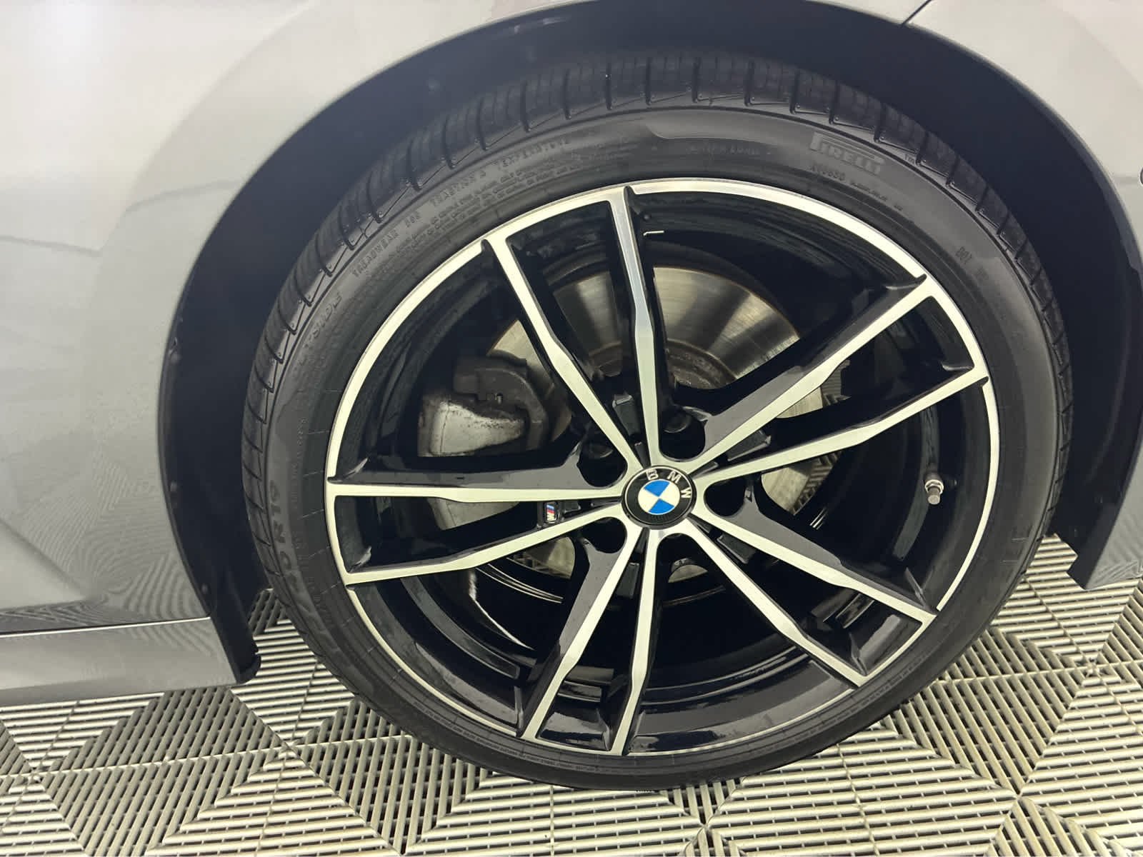 Used 2023 Skyscraper Grey Metallic BMW 330i xDrive image 11