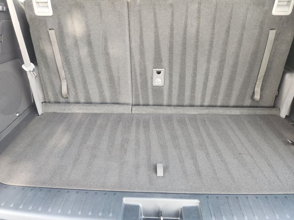 Used 2022 Magnetic Gray Metallic Toyota Platinum image 33