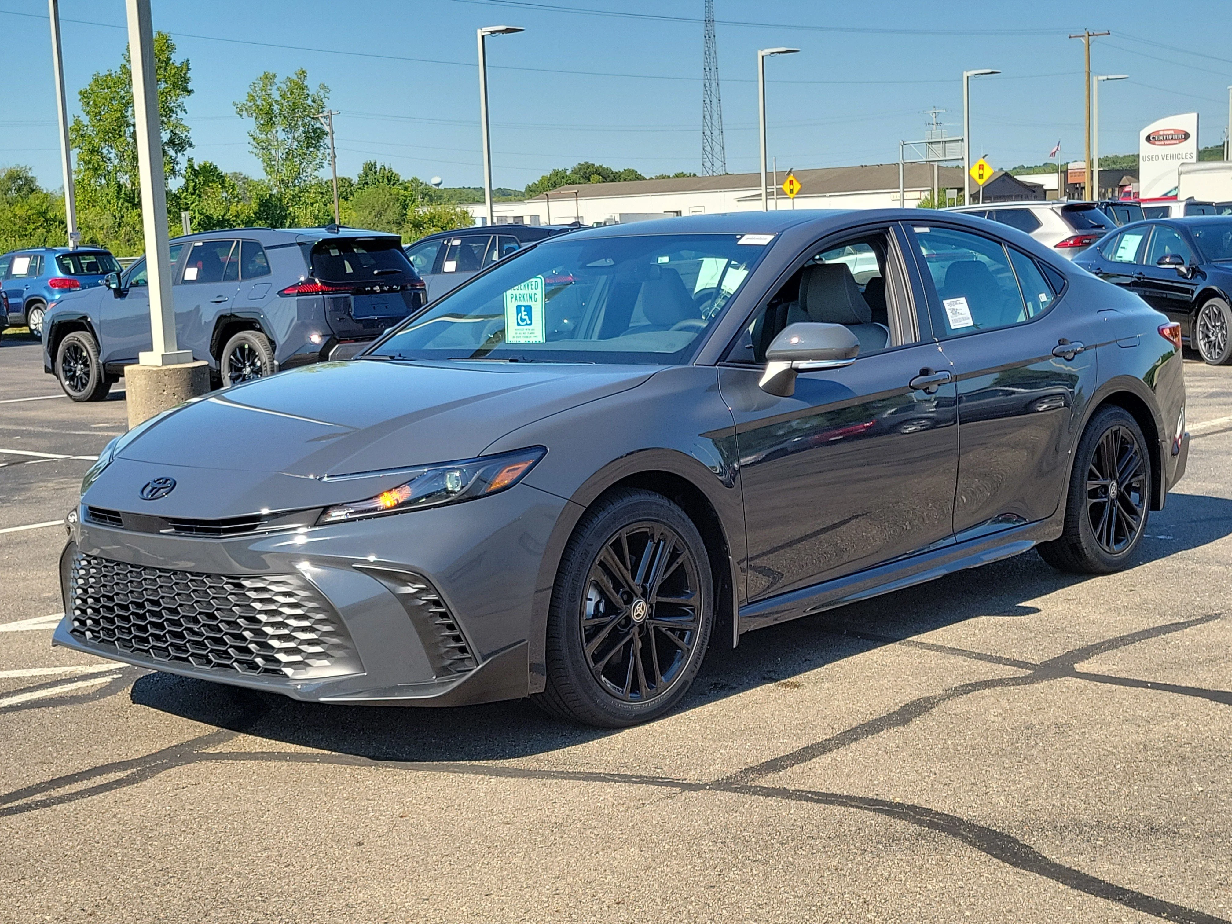 New 2026 Underground Toyota SE image 32