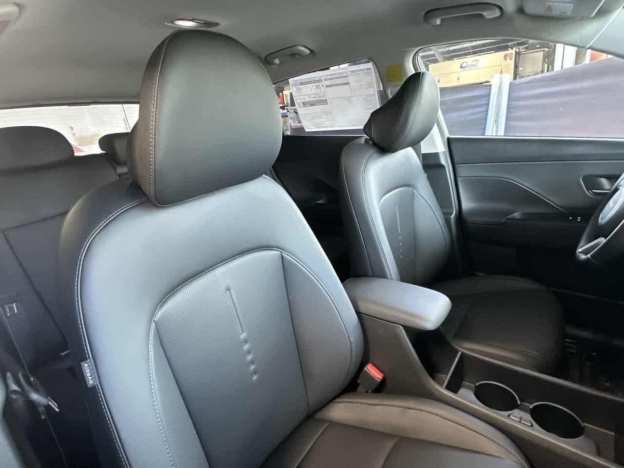 New 2027 Cyber Gray Metallic Hyundai SEL Premium FWD image 27