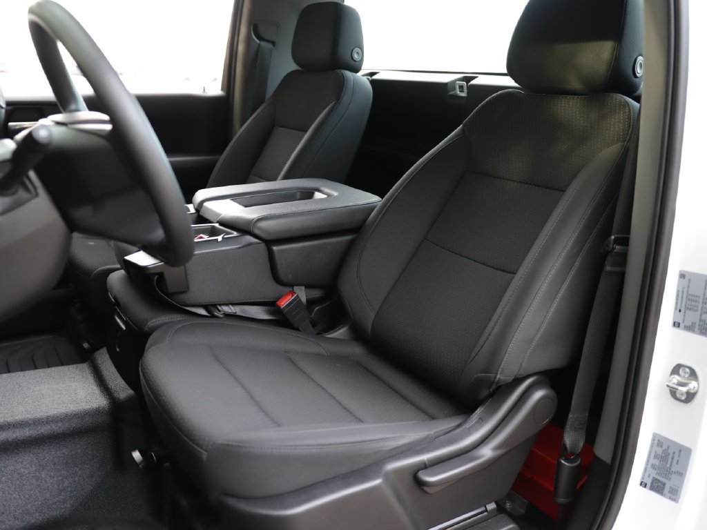 Used 2025 Summit White Chevrolet WT image 20