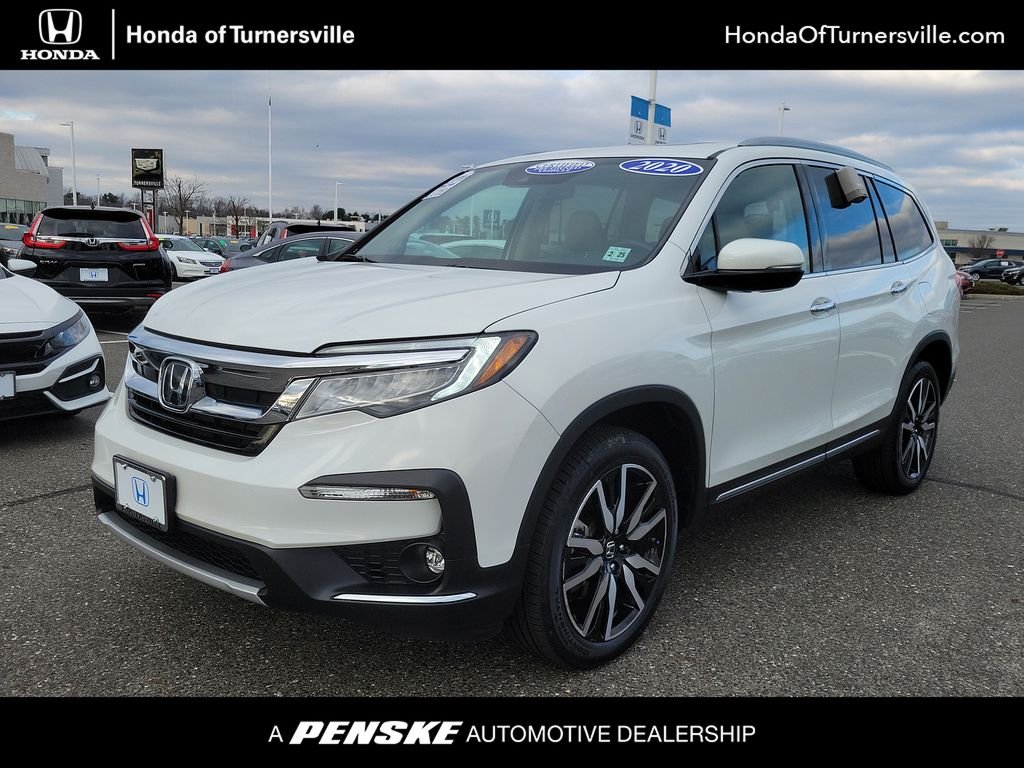 Certified Used 2020 Platinum White Pearl Honda Touring image 1