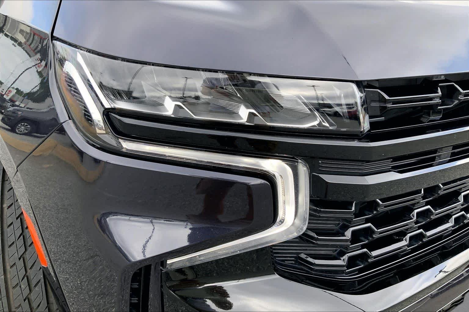 Used 2024 Dark Ash Metallic Chevrolet Z71 image 25