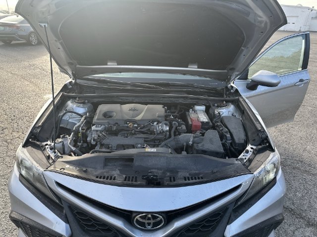 Used 2024  Toyota SE image 26