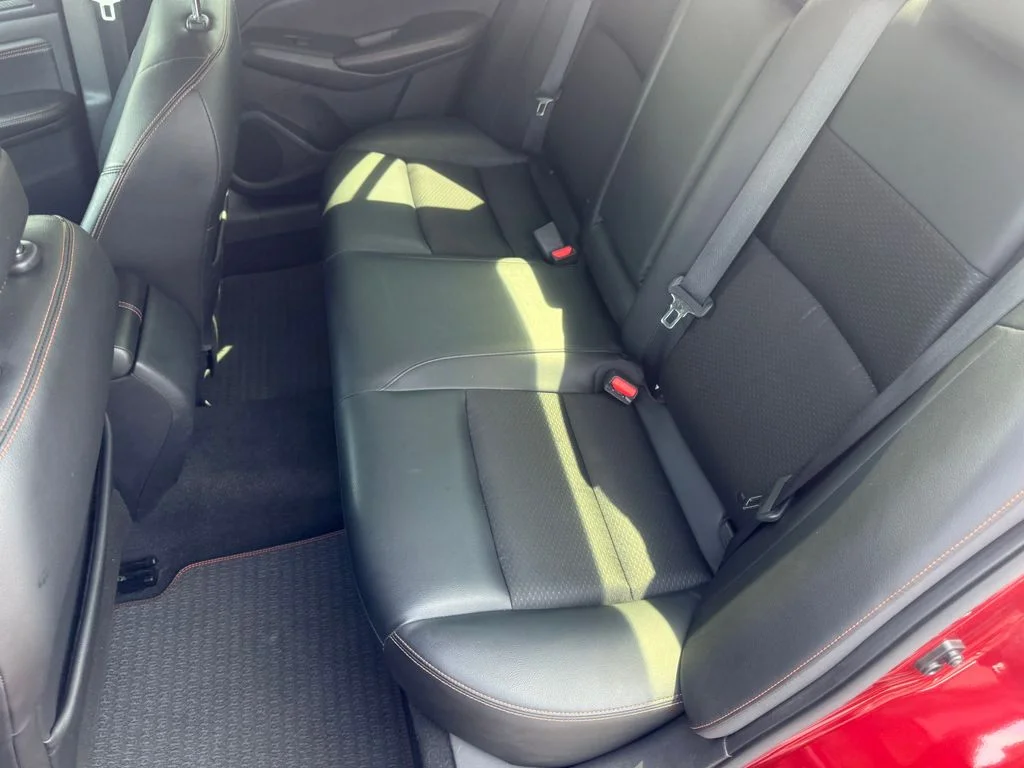 Used 2020 Red Nissan 2.5 SR image 39