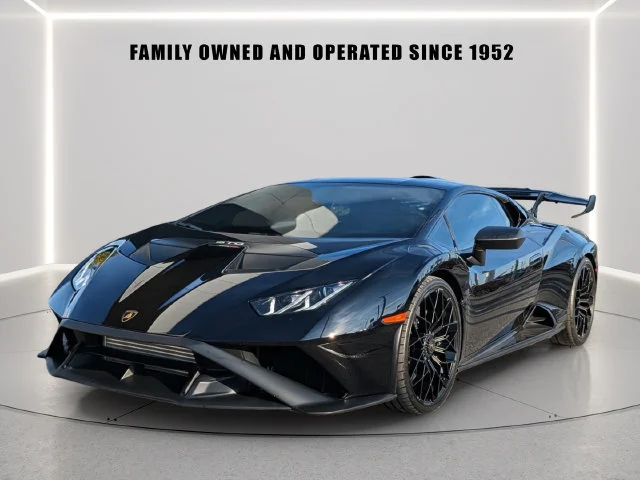 Used 2023 Black Lamborghini Base image 3