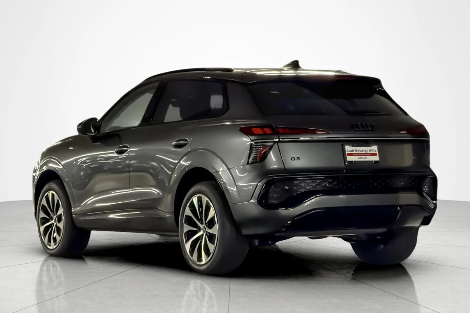New 2026 Daytona Gray Pearl Effect Audi S line quattro image 4