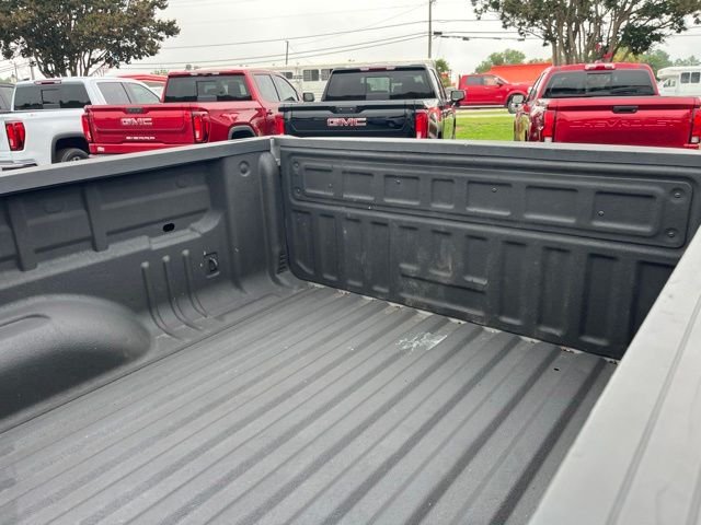 Used 2017 Silver GMC SLT image 31
