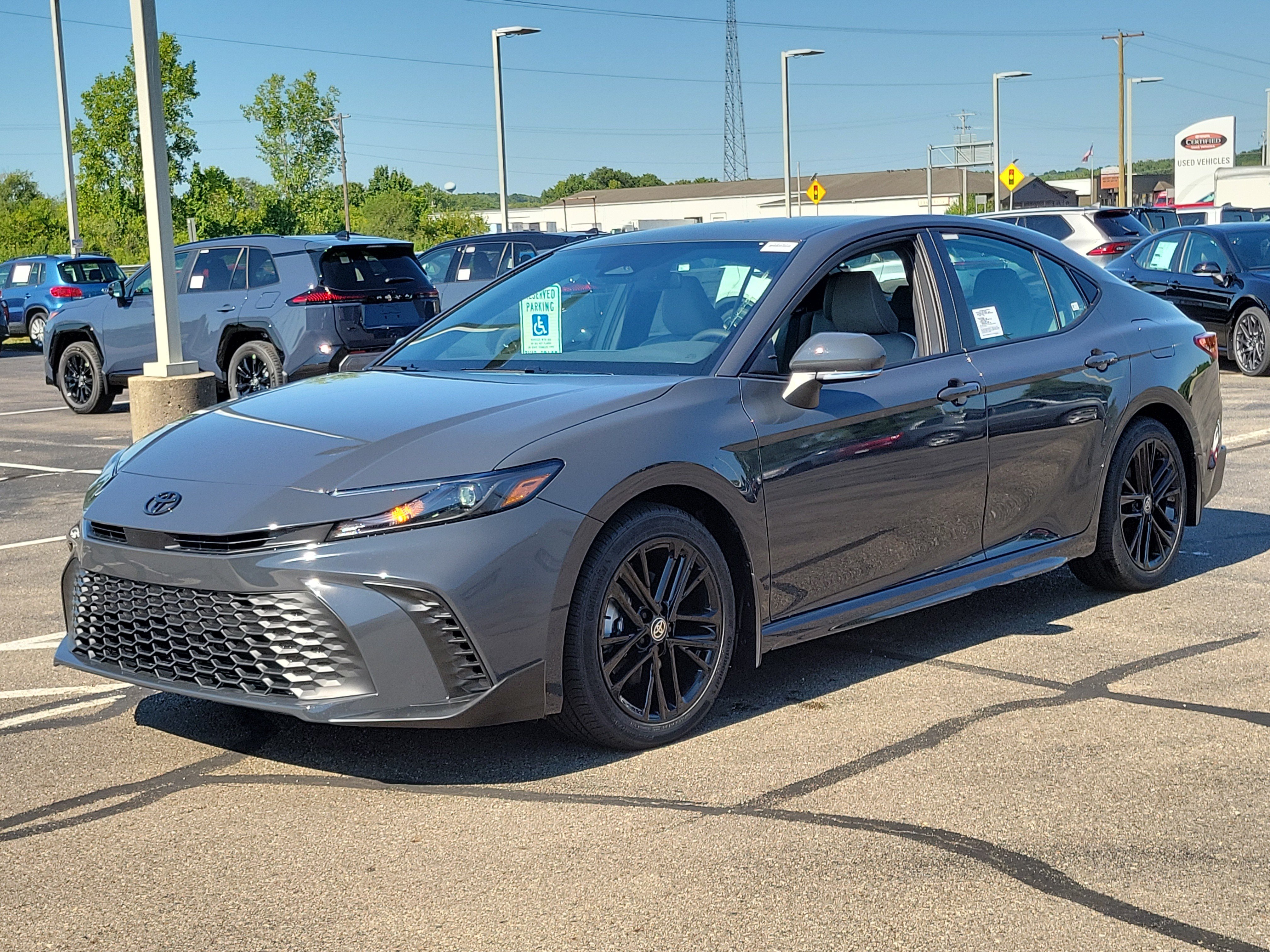 New 2026 Underground Toyota  SE image 32