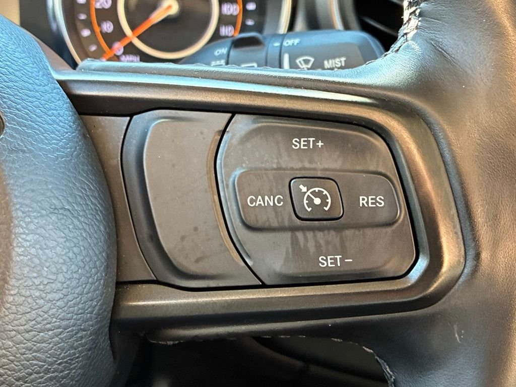 Used 2023 Black Jeep Sport S image 24