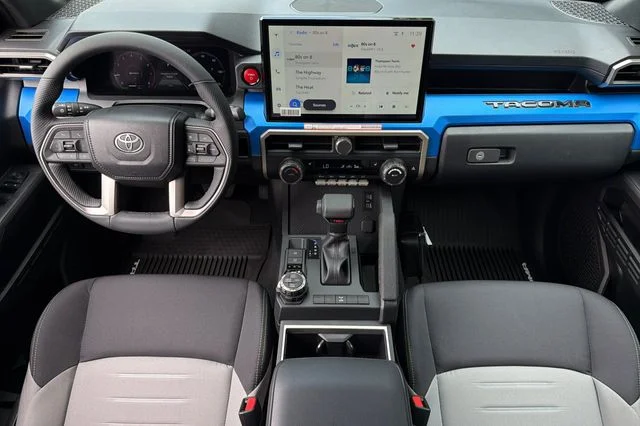 2026 Toyota Tacoma TRD Off Road - Photo 14