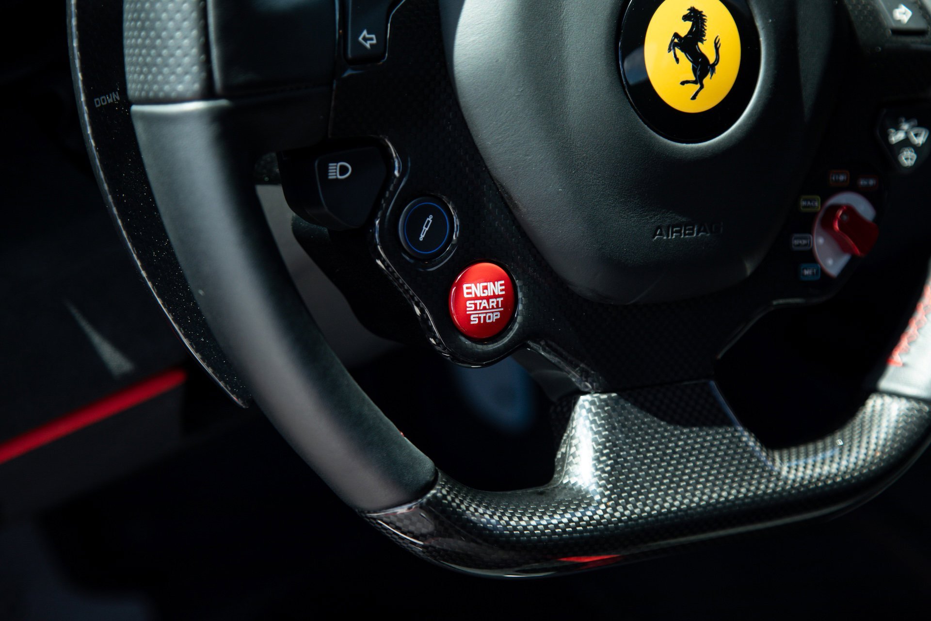 Used 2020 Red Ferrari  image 20