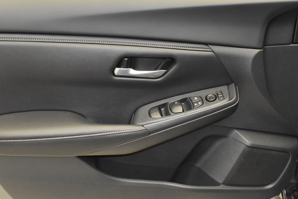 2025 Nissan Sentra SV - Photo 10