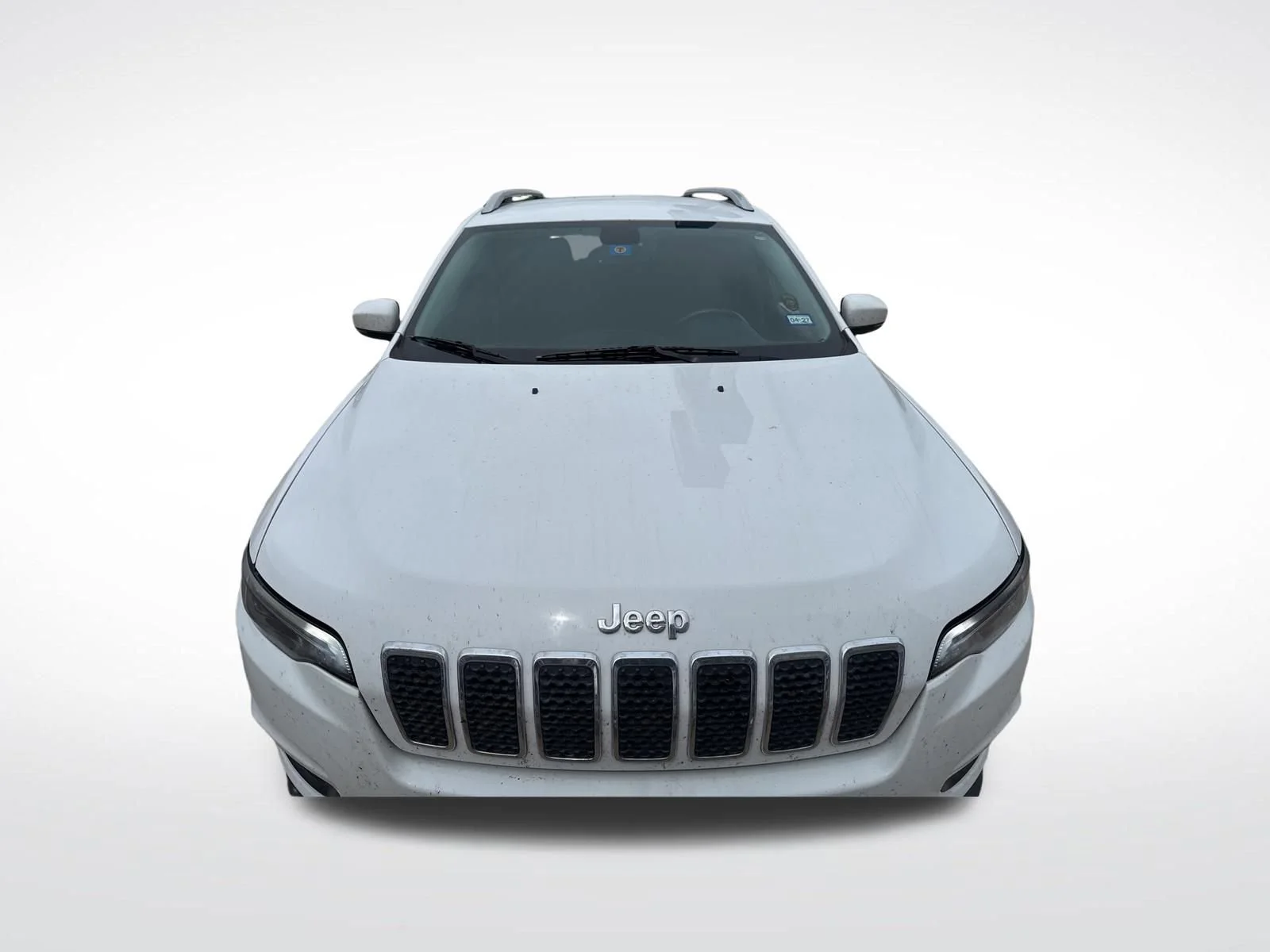 Used 2019 White Jeep Latitude Plus 4x4 image 3