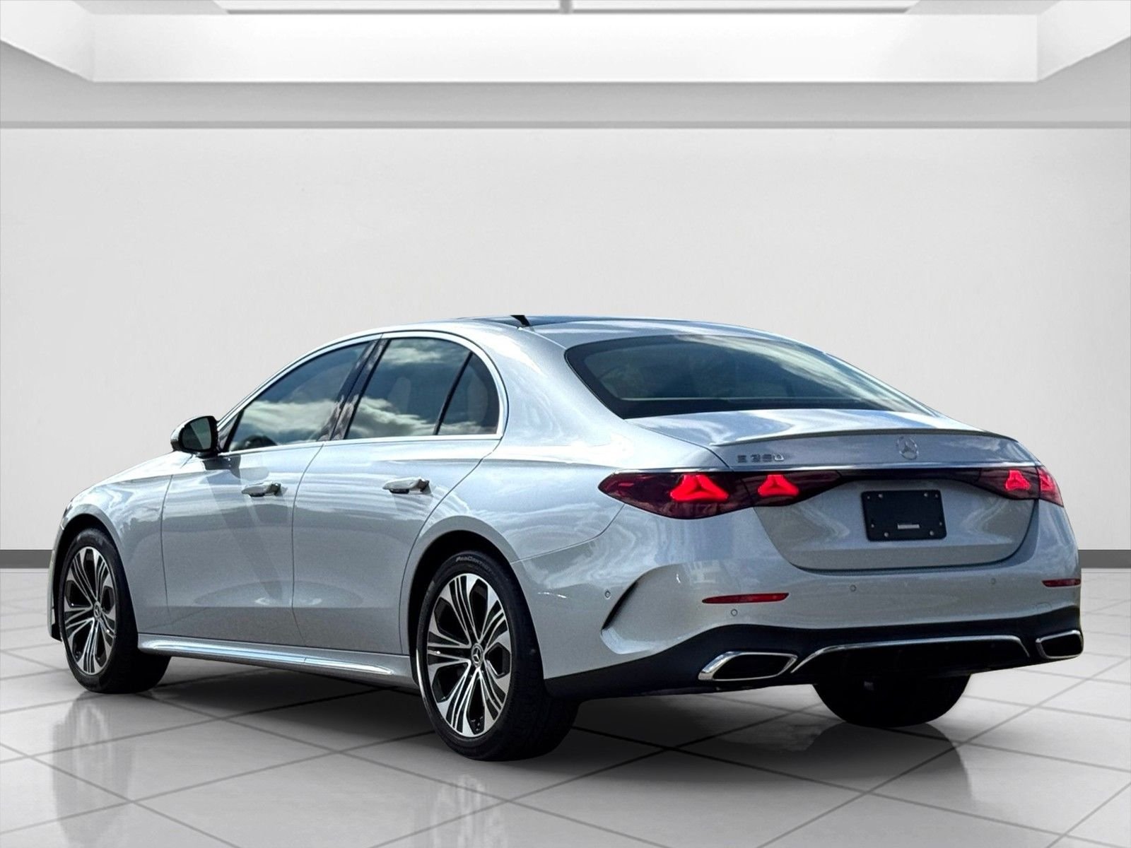 New 2026 Cirrus Silver Metallic Mercedes-Benz E 350 image 4