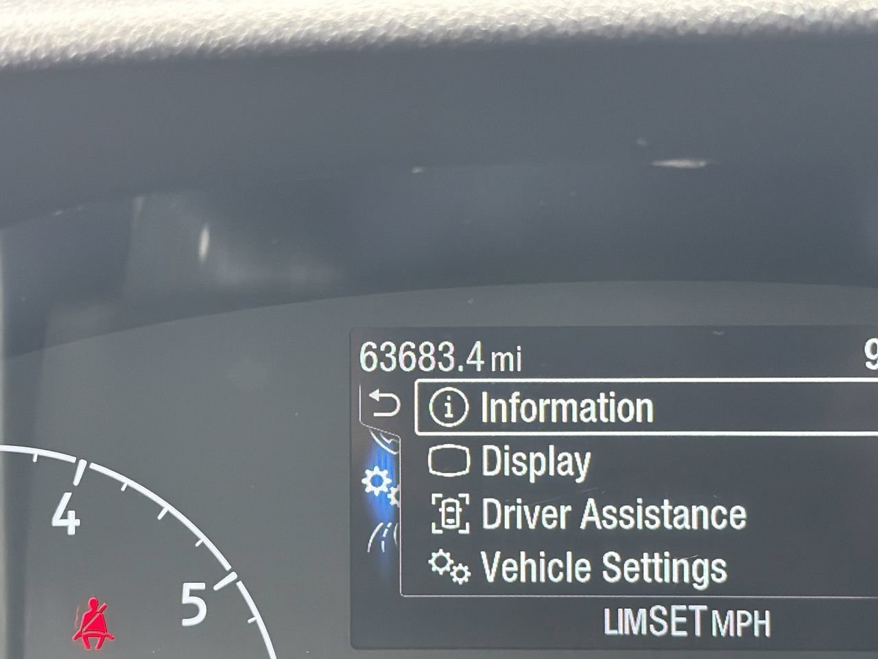 Used 2024 Oxford White Ford XLT image 31