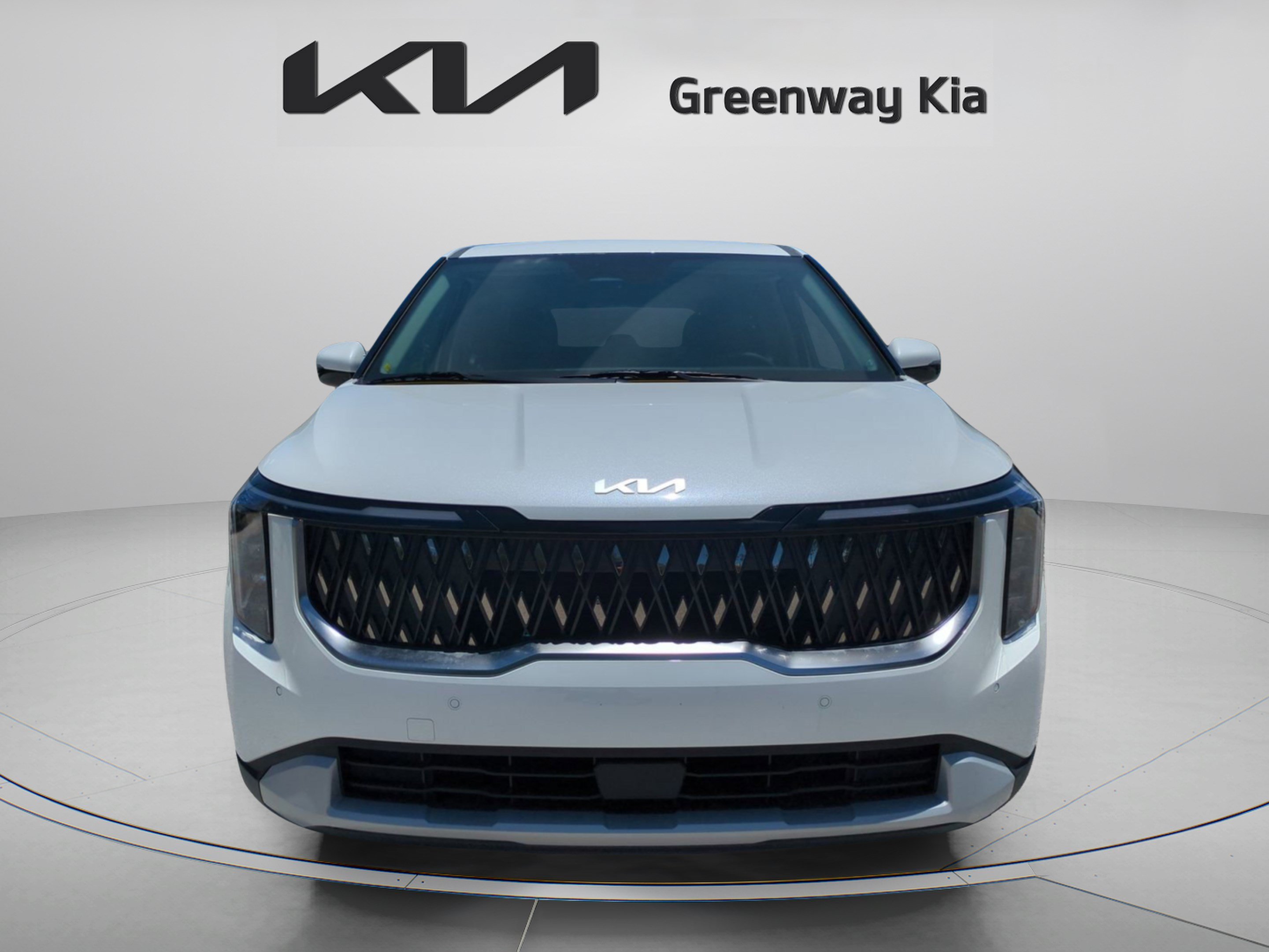 Certified Used 2026 Snow White Pearl Kia LXS image 14