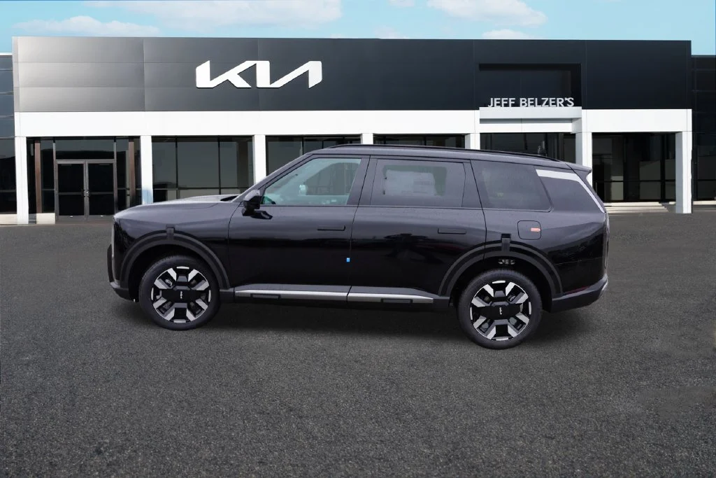 New 2027 Ebony Black Kia S image 6