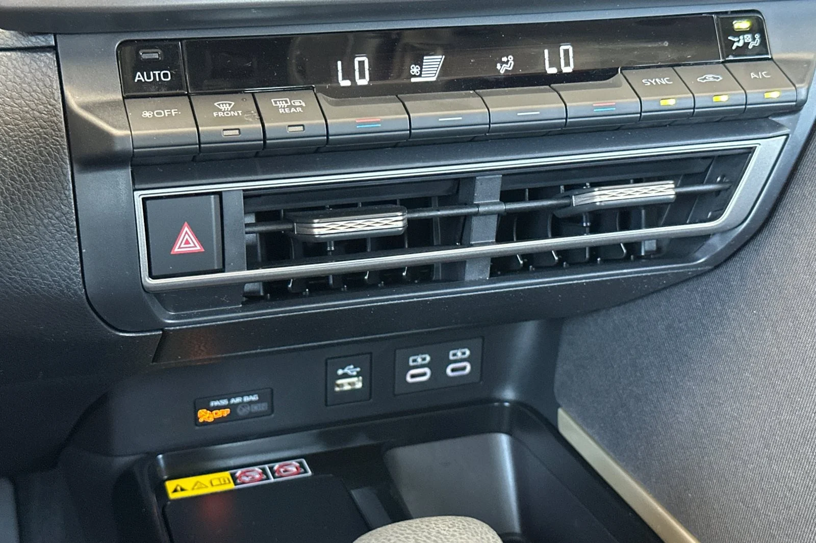 Used 2026 Ice Cap Toyota LE image 18