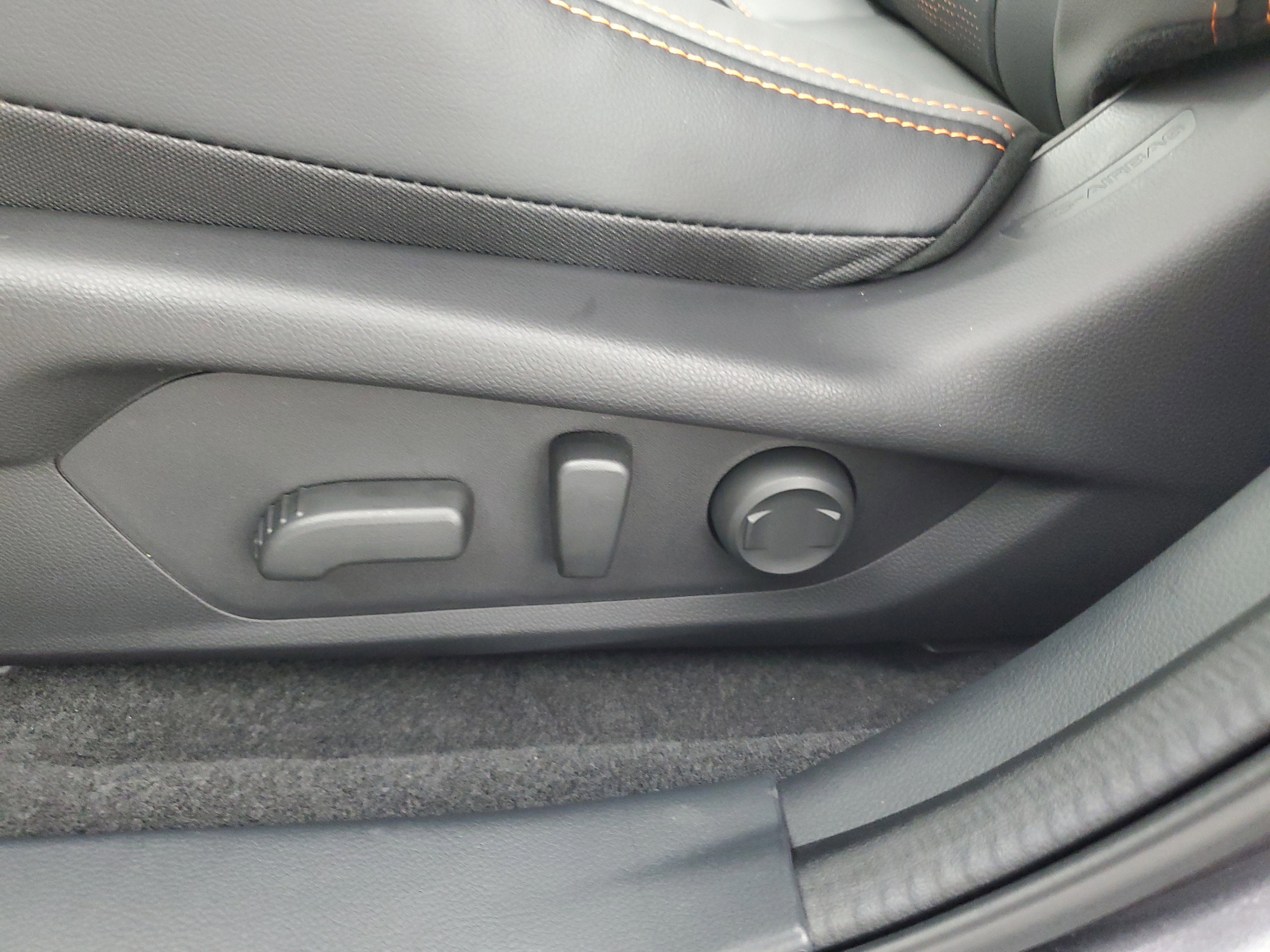 2025 Subaru Crosstrek Limited - Photo 33