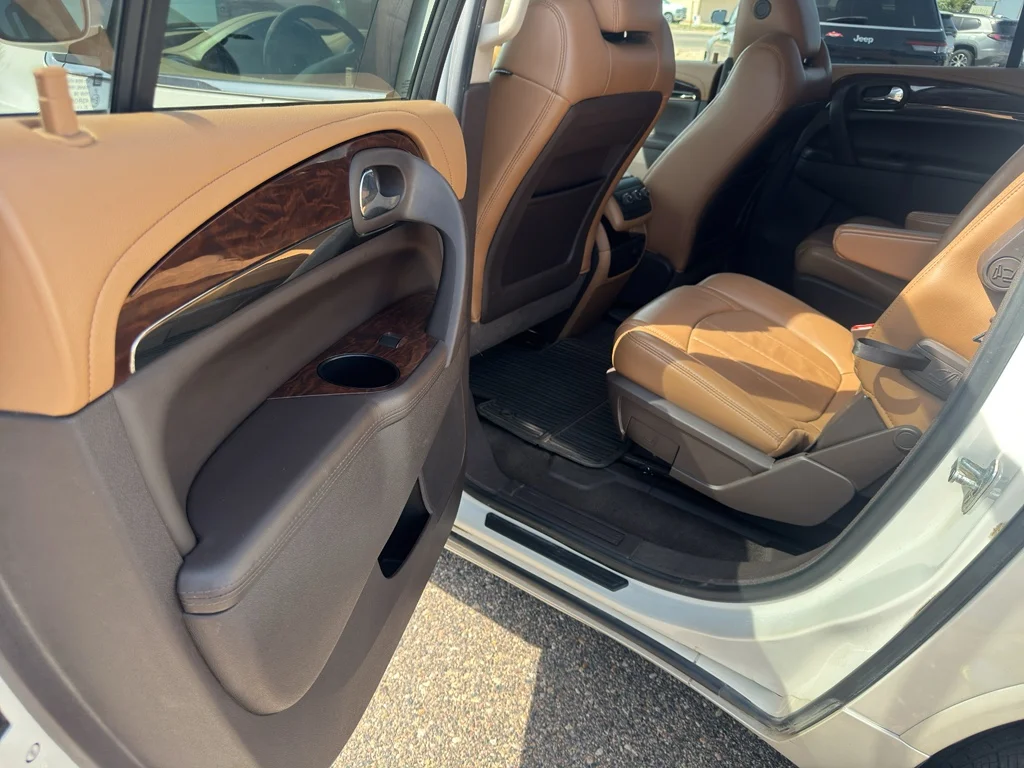 Used 2013 White Buick Leather image 11