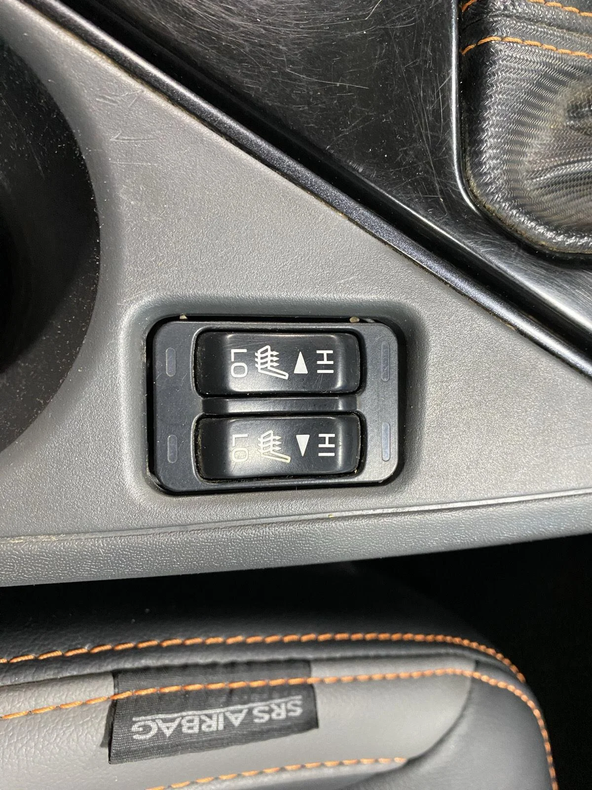 Used 2024 Ice Silver Metallic Subaru Limited image 29