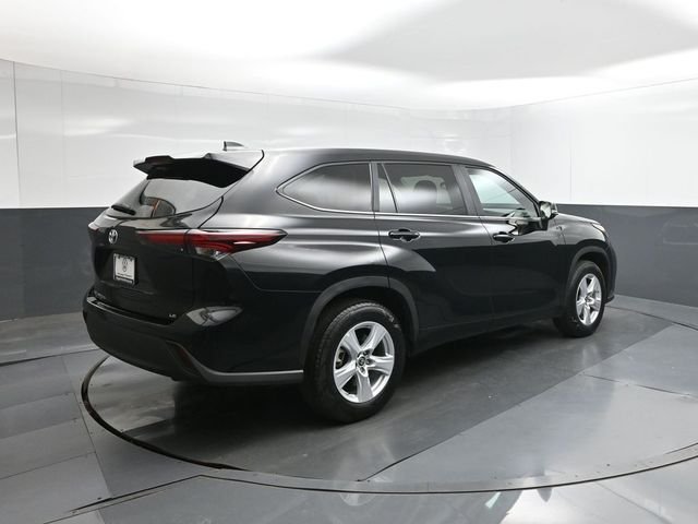 Used 2025 Black Toyota LE image 8