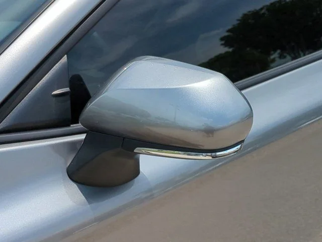 Used 2025  Toyota SE image 11