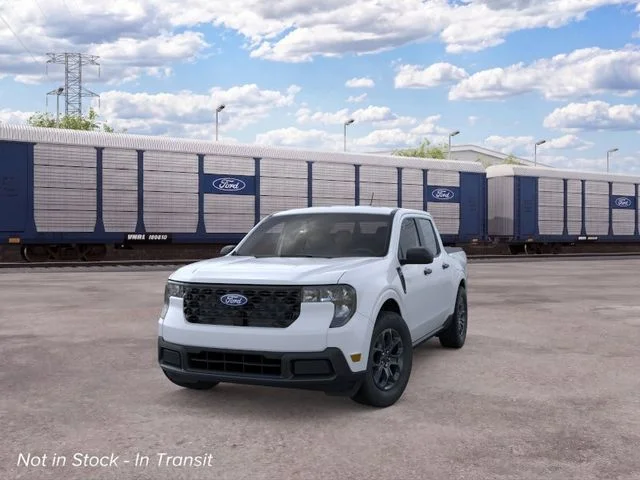 New 2026 White Ford XLT image 2