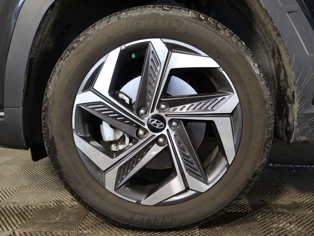 Certified Used 2024 Black Hyundai SEL image 20