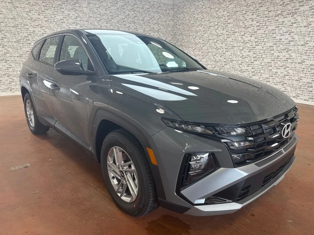 New 2026 Hampton Gray Hyundai SE image 1