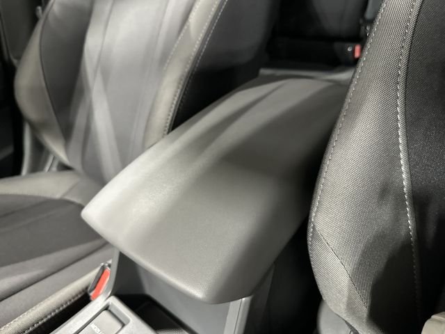 Used 2025 Sun Subaru Premium image 25