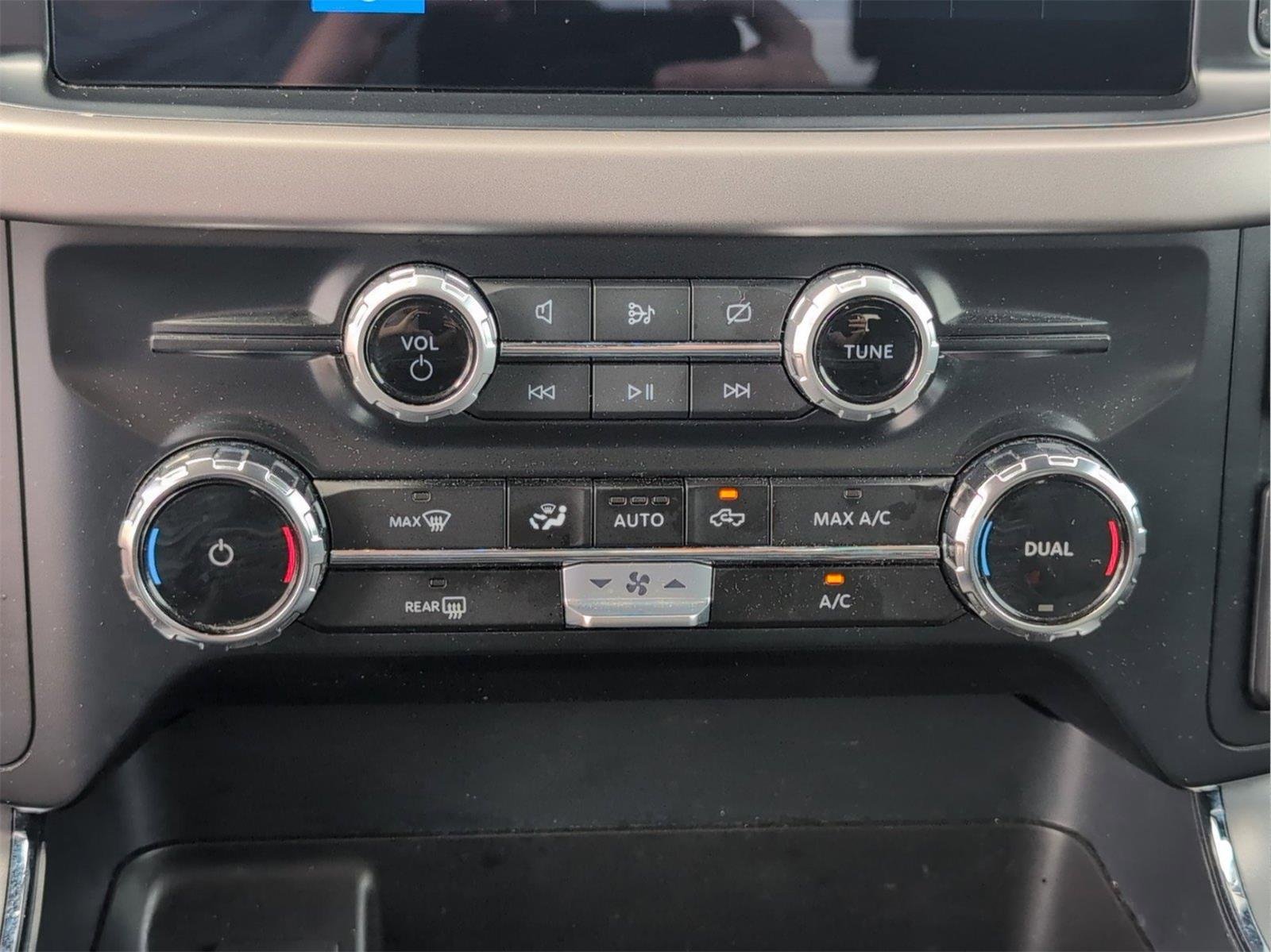 Used 2024 Agate Black Ford XLT image 20