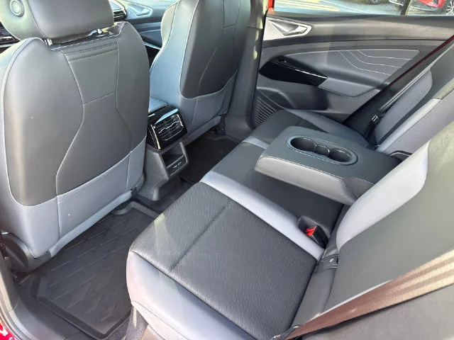 Certified Used 2023  Volkswagen Pro S image 29