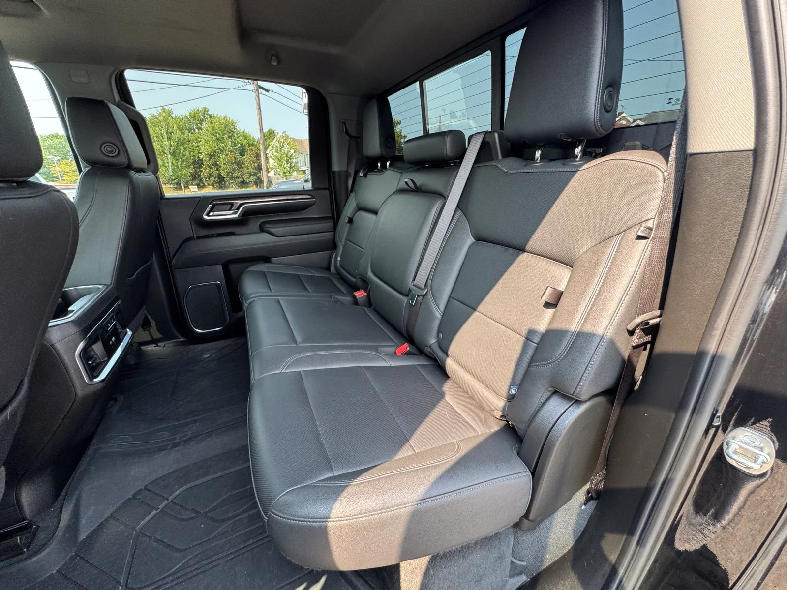2024 Chevrolet Silverado 2500HD LTZ - Photo 32