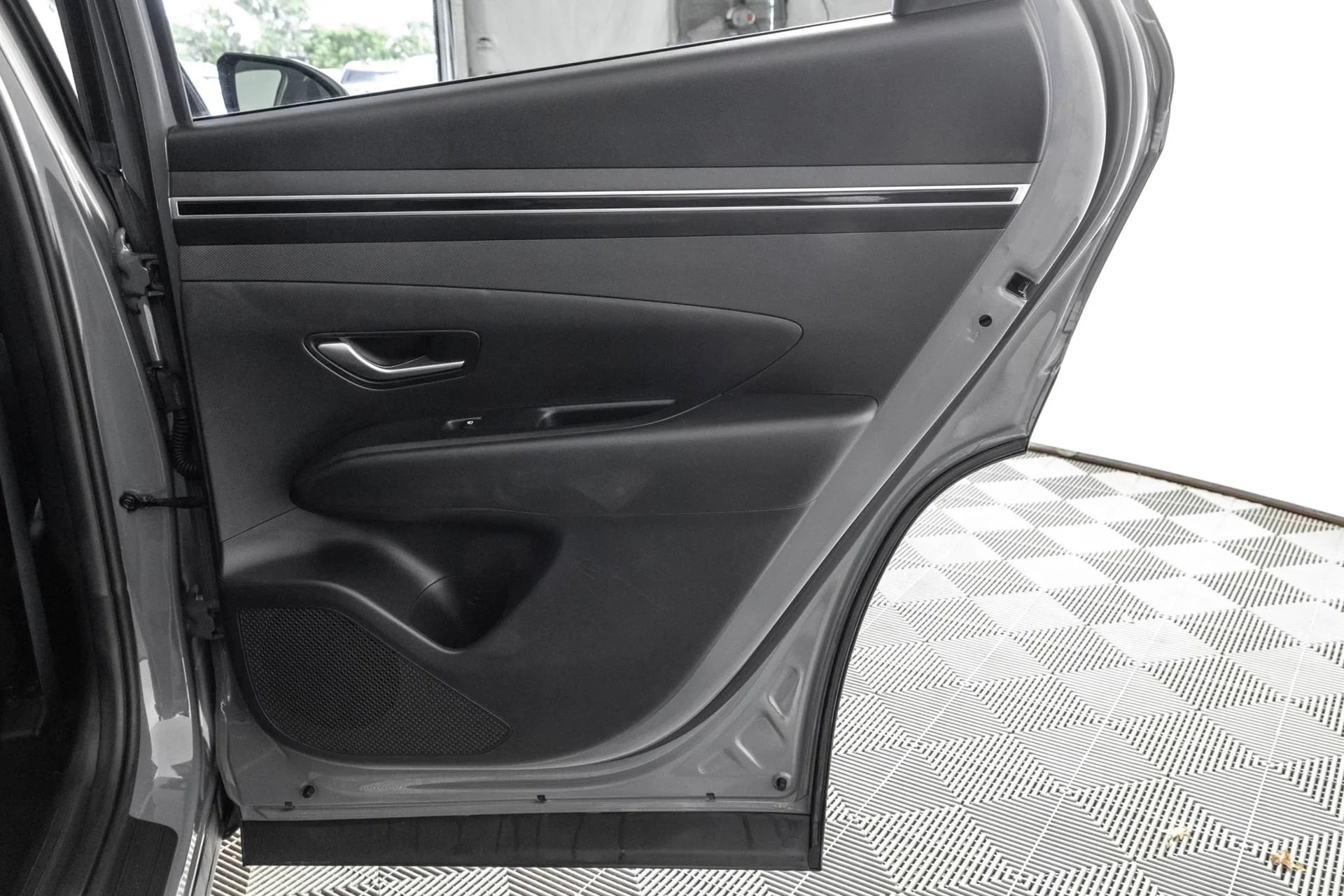Used 2024  Hyundai SEL image 42