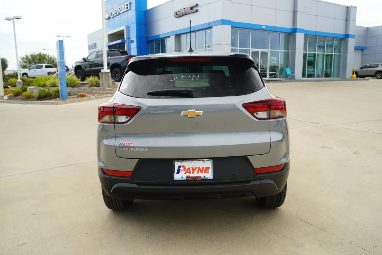 2026 Chevrolet Trailblazer LS - Photo 8