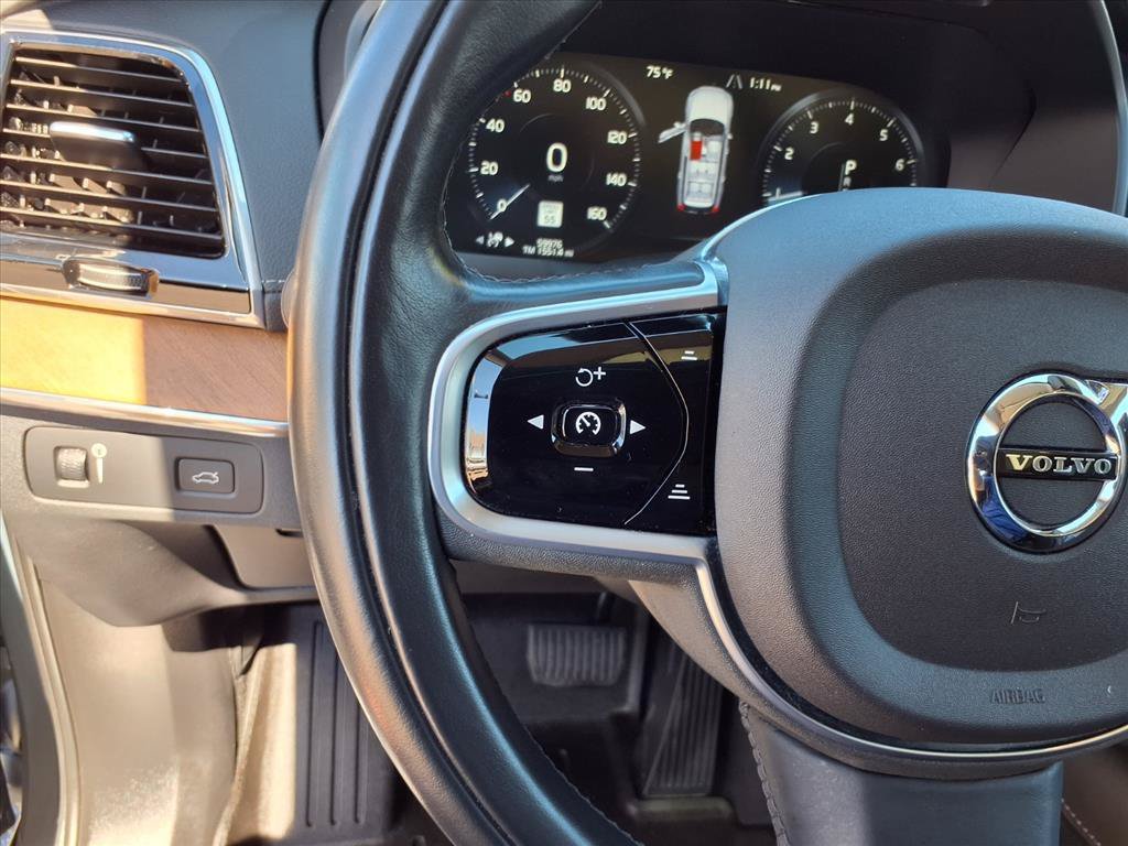 Used 2020 Thunder Grey Metallic Volvo Inscription image 17