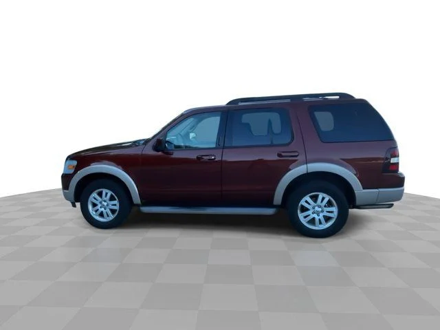 Used 2010  Ford Eddie Bauer image 6