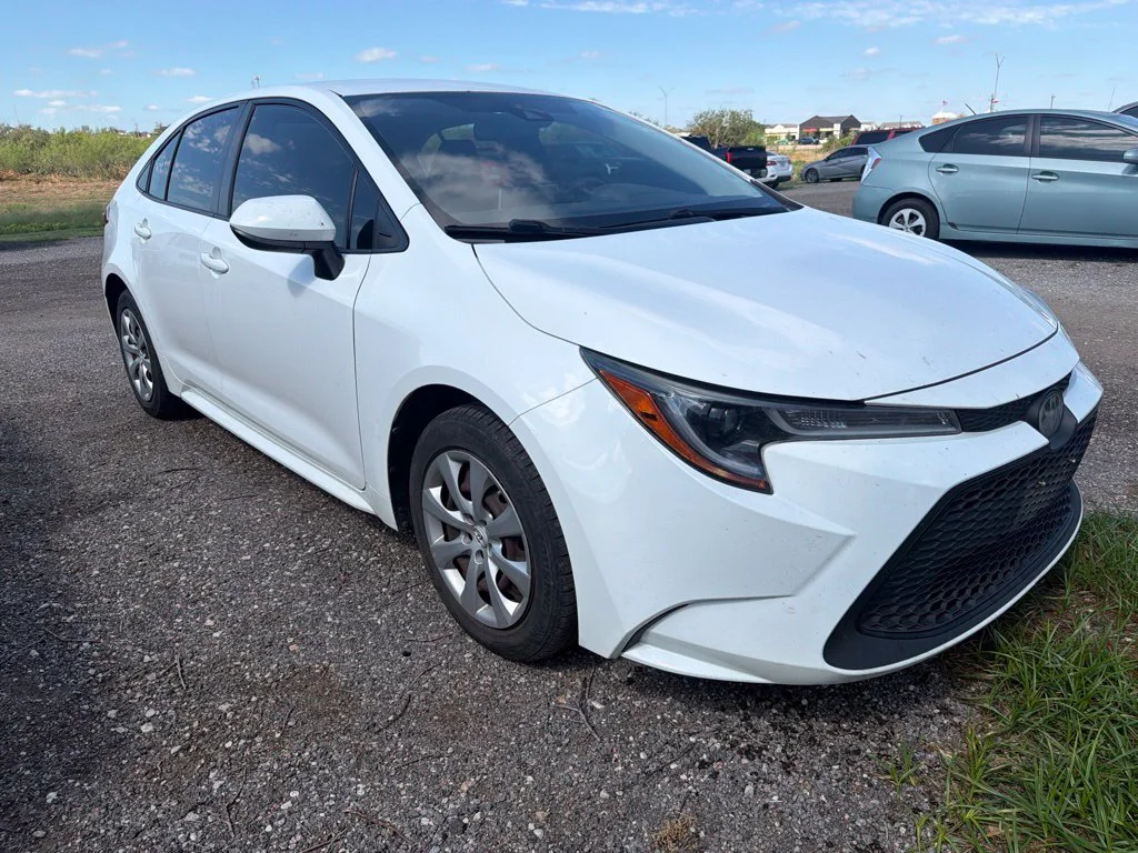 Used 2020 White Toyota LE image 1