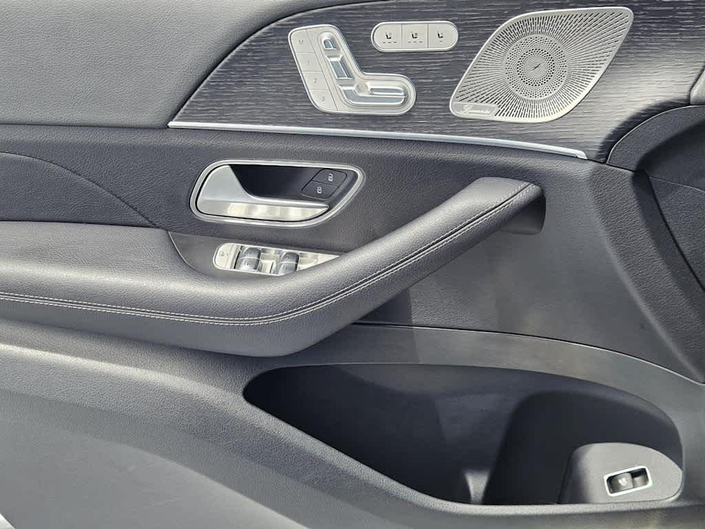 Certified Used 2025 MANUFAKTUR Alpine Grey Mercedes-Benz GLE 450 image 12