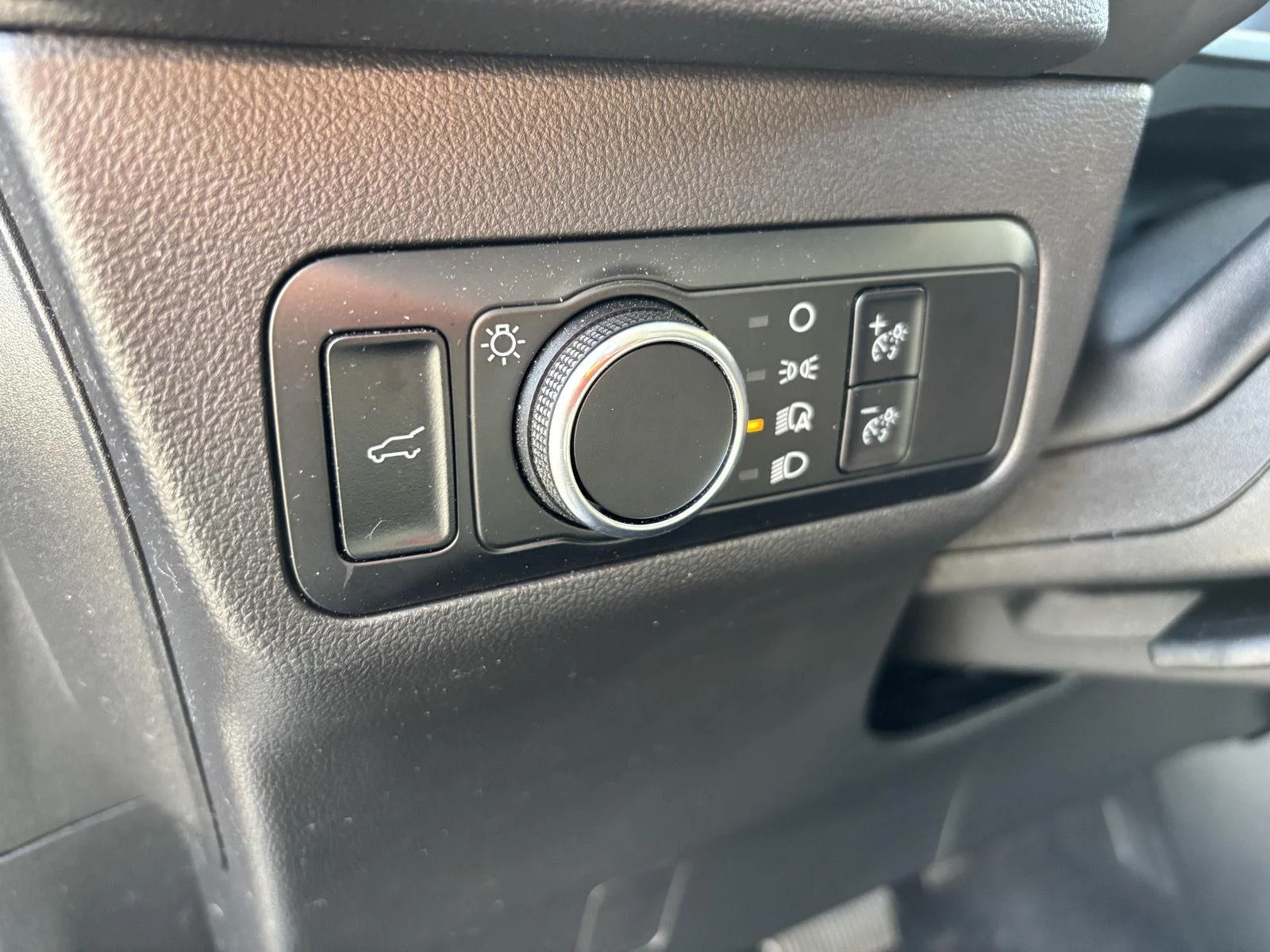 Used 2023 Gy Ford Active image 18