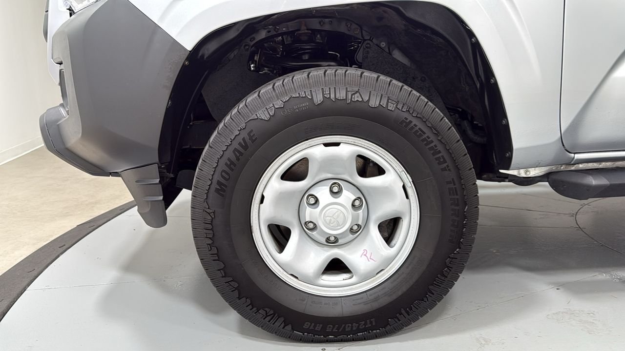 Used 2022 Silver Toyota SR image 24