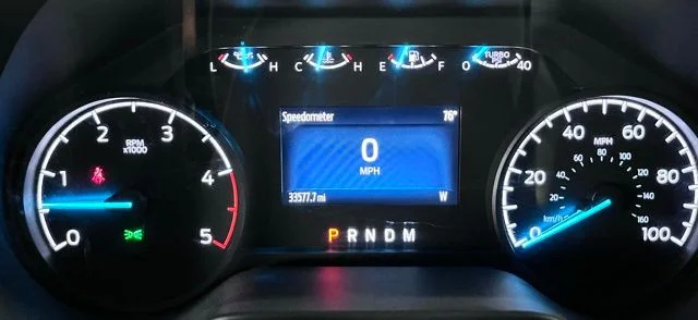 Used 2025 White Ford XL image 17