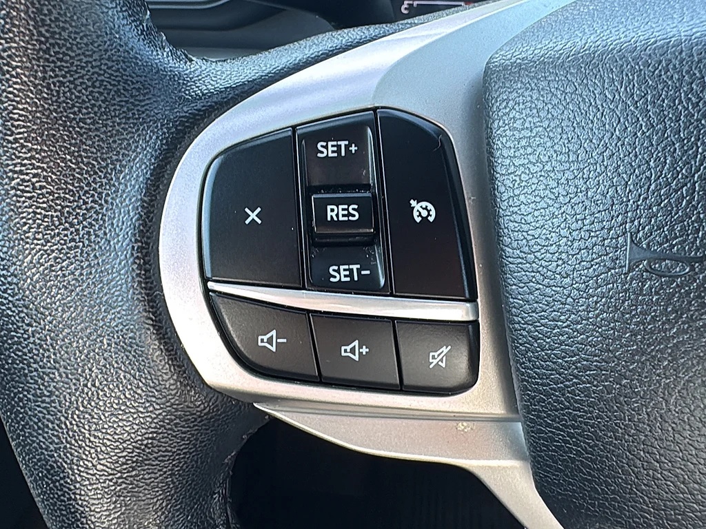 Used 2021 Stone Gray Ford  image 21