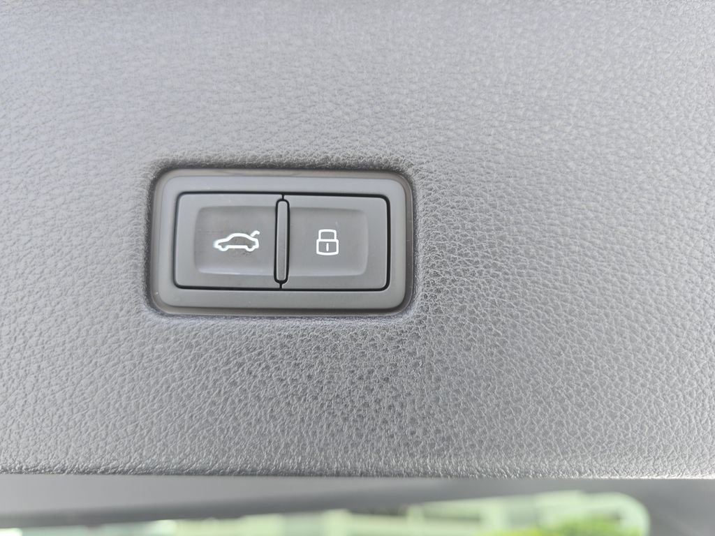 Used 2026 Black Audi 55 Premium Plus image 28