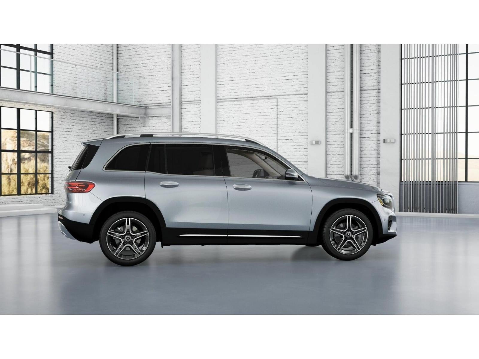 New 2026 Cirrus Silver Metallic Mercedes-Benz GLB 250 4D Sport Utility 4MATIC® image 18