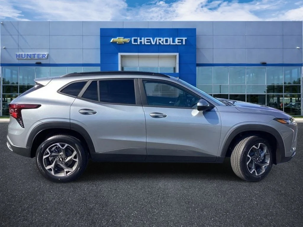New 2026 Sterling Gray Metallic Chevrolet LT image 5