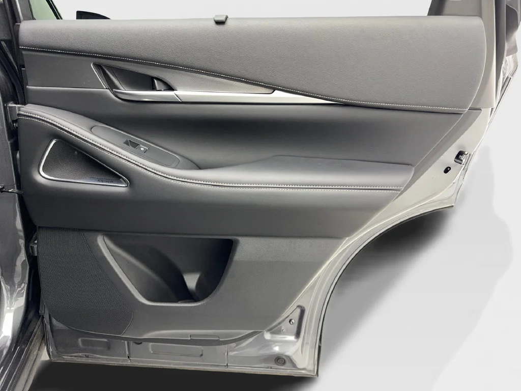 Used 2026 Gray INFINITI LUXE image 48
