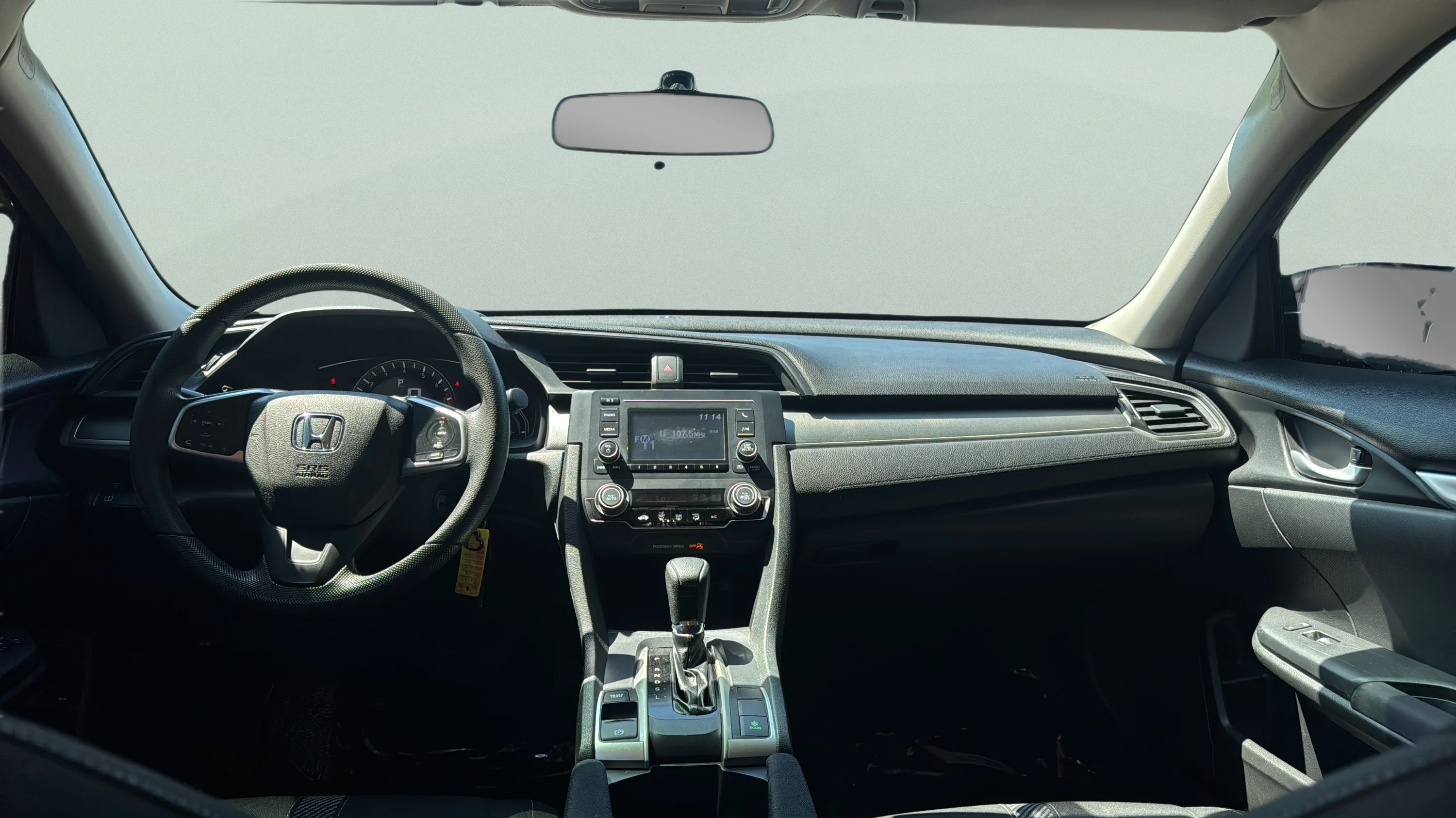 Used 2016 Black Honda LX image 9